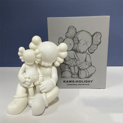 Changbai Mountain figurine