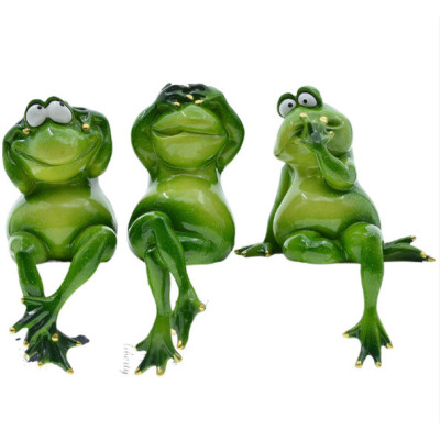 Three No Frog Resin Decoration